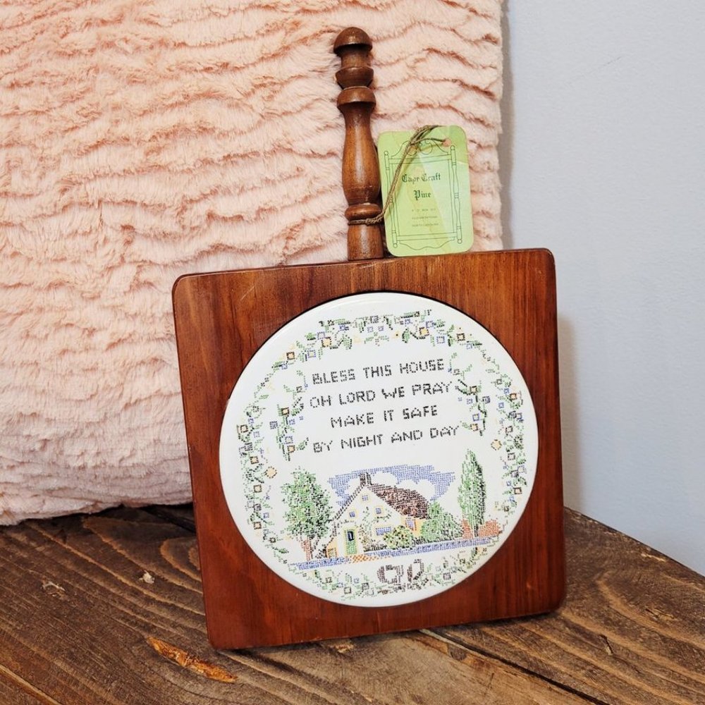 Cape Craft Pine “bless this house…” art / trivet